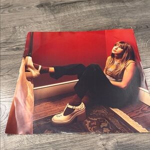 Taylor Swifts VINYL MIDNIGHTS album in sleeve- Missing the cardboard jacket.